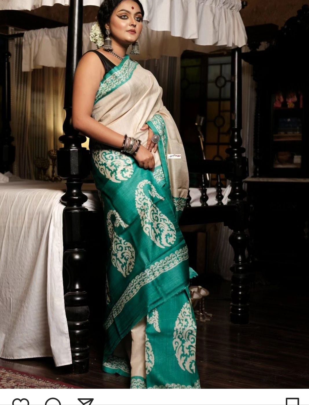 Pure Tussar silk saree in green and beige with traditional paisley design and contrast pallu